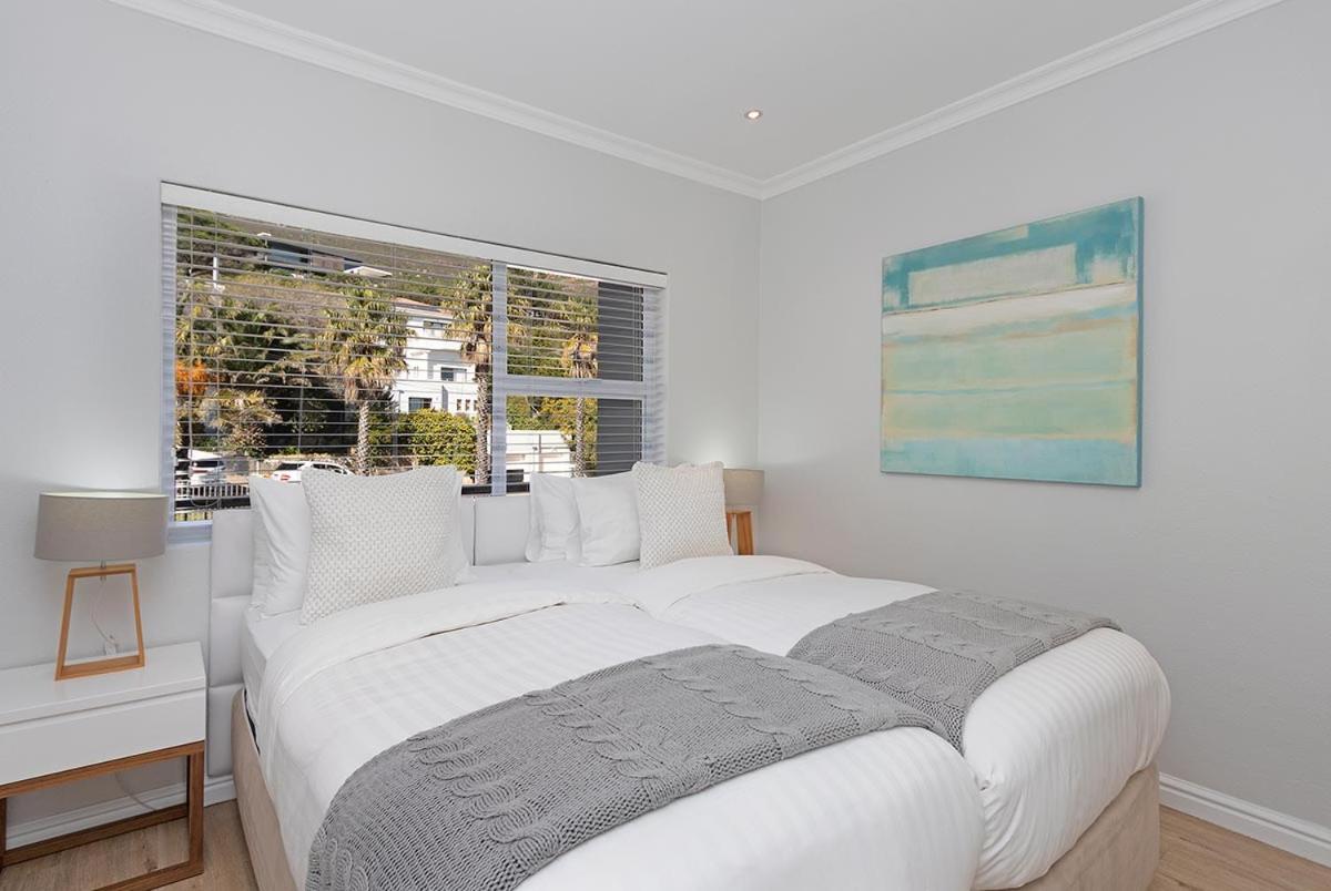 Stunning Sea View Apartment - Camps Bay Kapsztad Zewnętrze zdjęcie