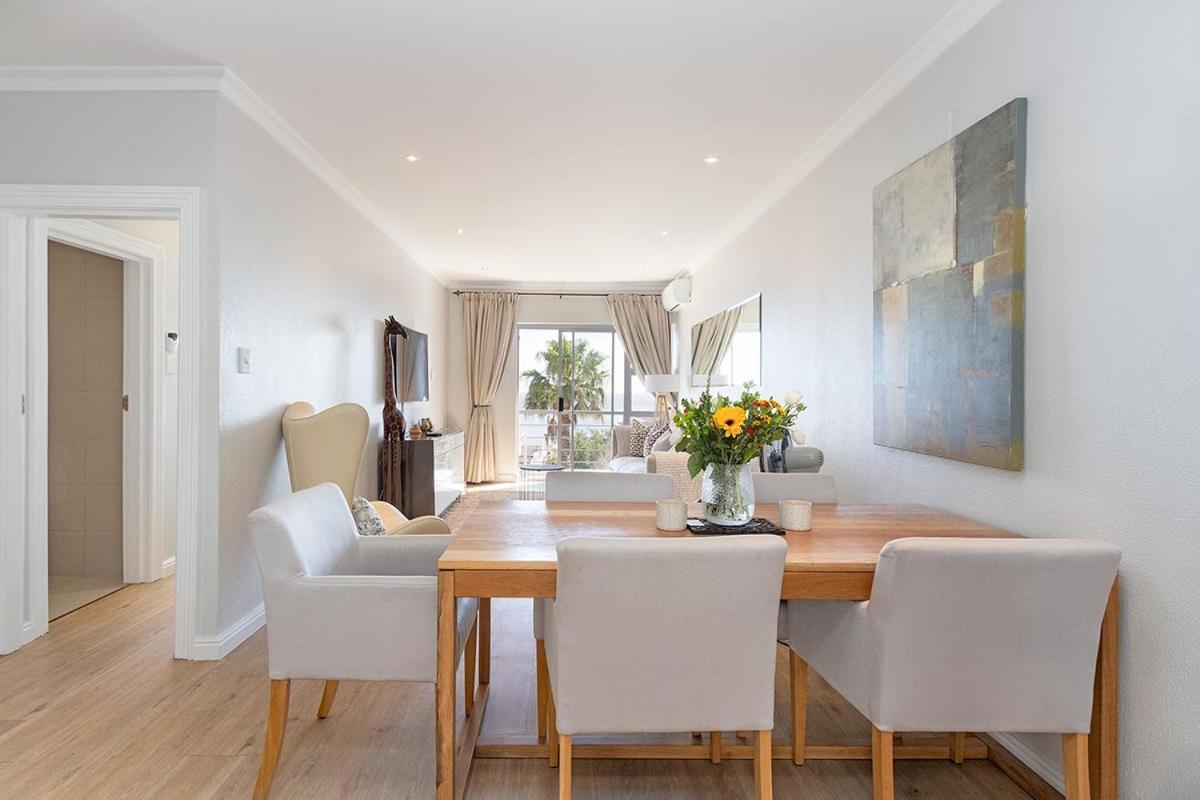 Stunning Sea View Apartment - Camps Bay Kapsztad Zewnętrze zdjęcie