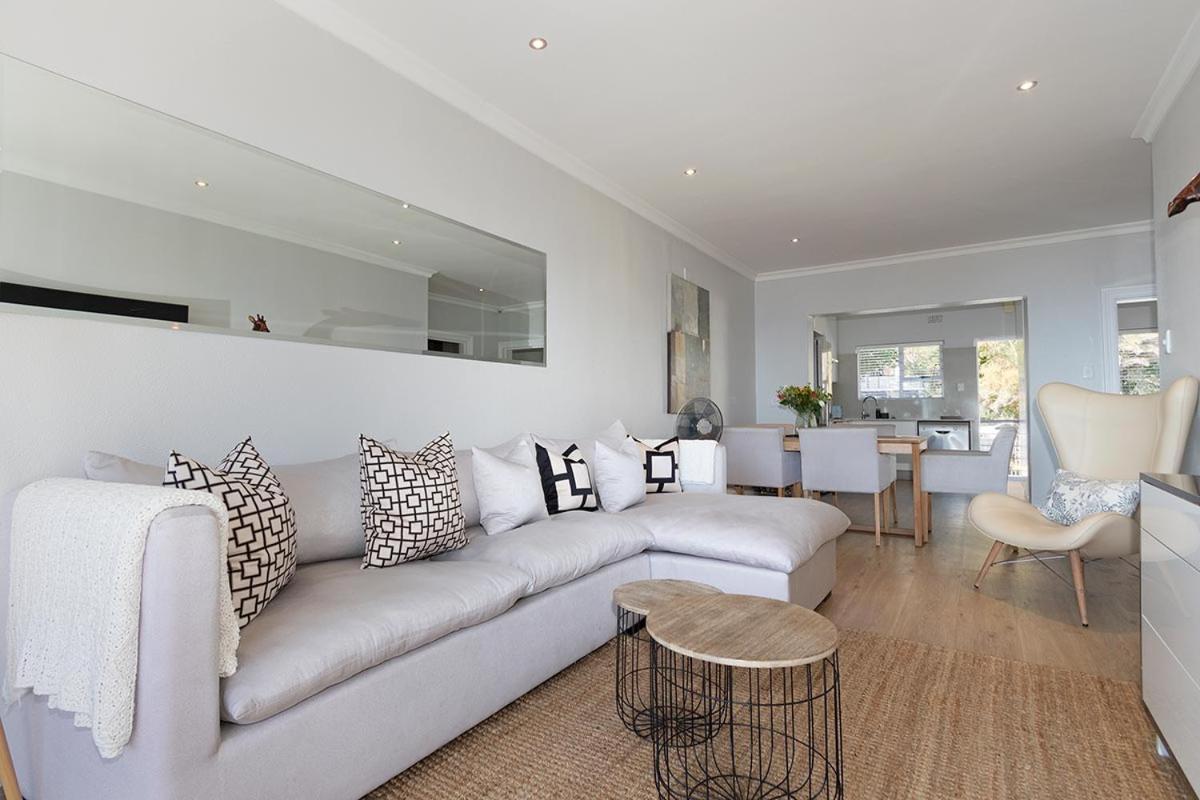Stunning Sea View Apartment - Camps Bay Kapsztad Zewnętrze zdjęcie