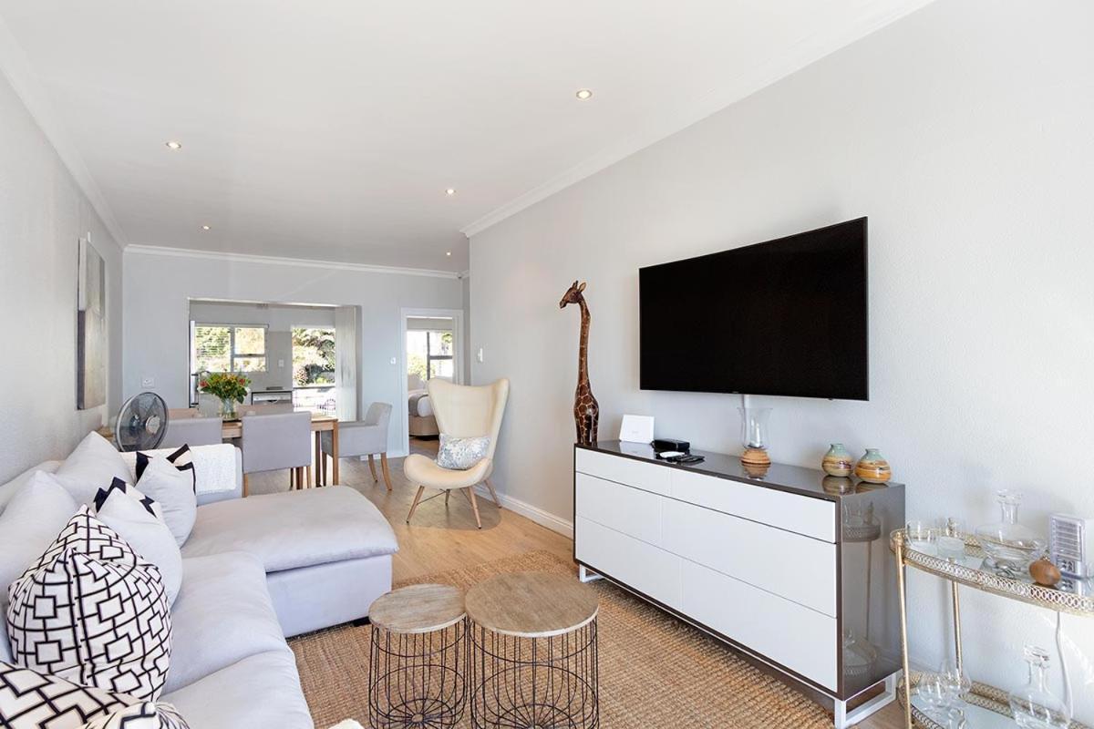 Stunning Sea View Apartment - Camps Bay Kapsztad Zewnętrze zdjęcie